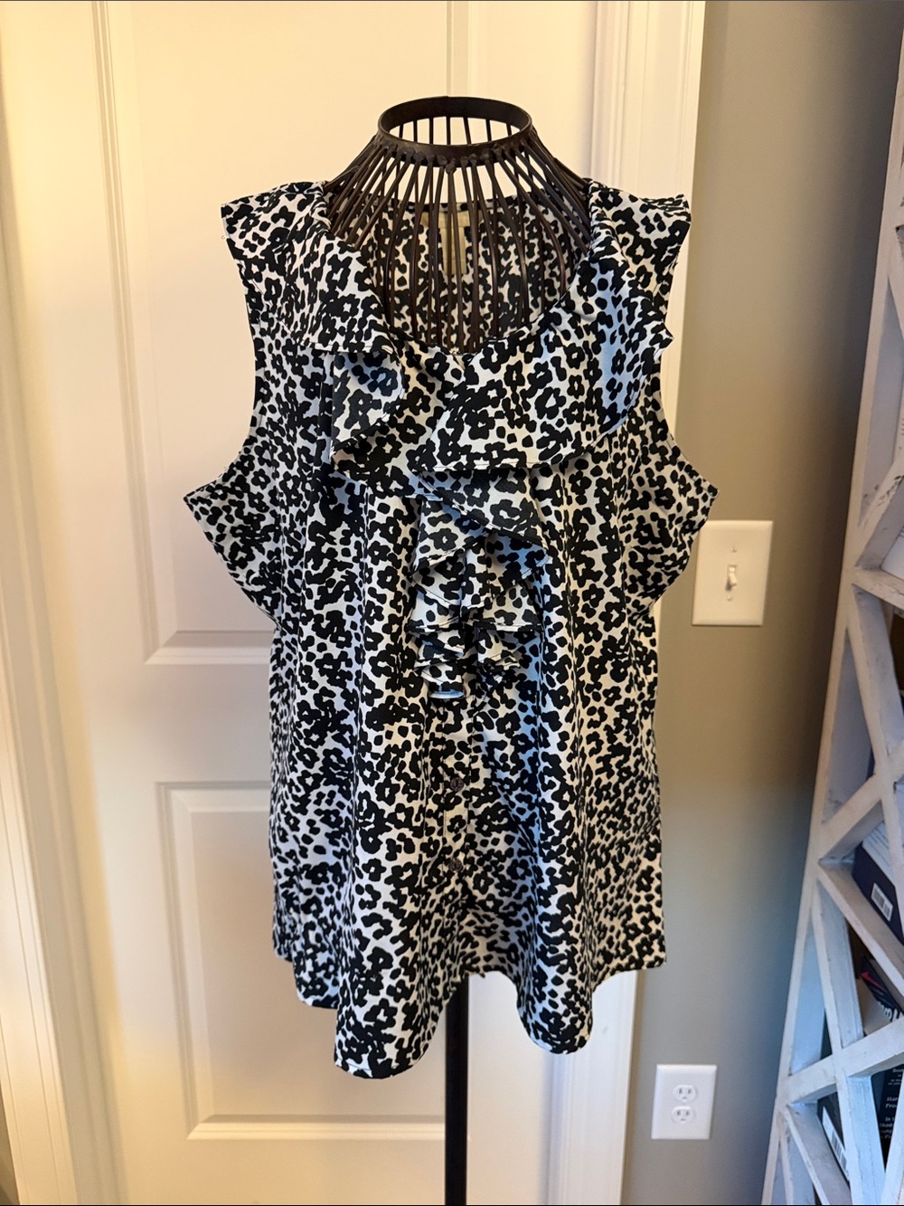 Sleeveless Black and White Ruffle Front Women's Blouse